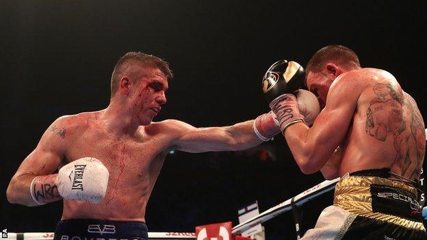 Liam Smith beats Liam Williams at the Manchester Arena