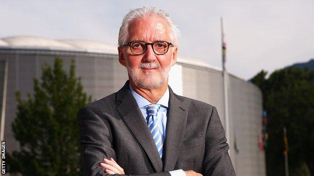 Former UCI president Brian Cookson