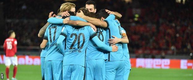 Barcelona will meet Arsenal in the last 16 of the Champions League