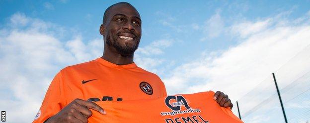 Guy Demel with his Dundee United shirt