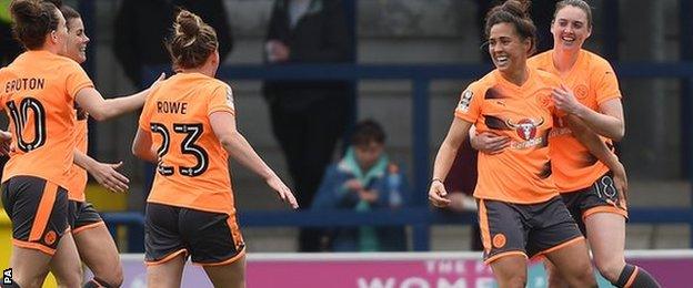 England and Reading Women's Fara Williams (centre, right)