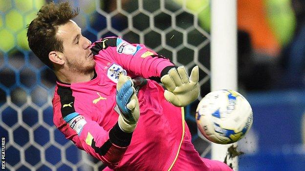 Danny Ward