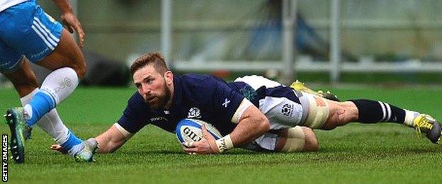 John Barclay dives over to score Scotland's first try