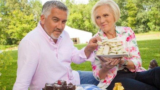 Paul Hollywood and Mary Berry