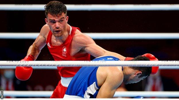 Irish light-heavyweight Emmet Brennan was beaten by Uzbekistan medal contender Dilshod Ruzmetov