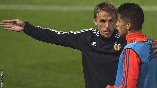 Phil Neville coaching at Valencia