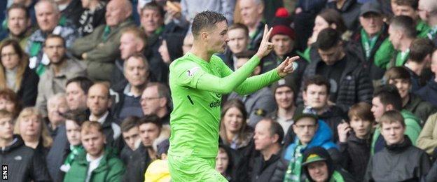 Lustig celebrates