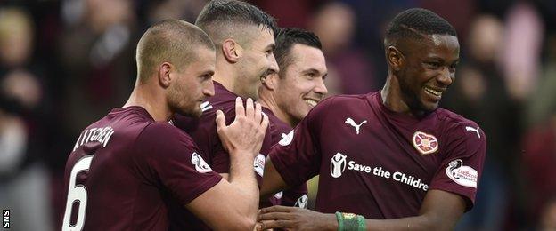 Hearts celebrate Callum Paterson's goal