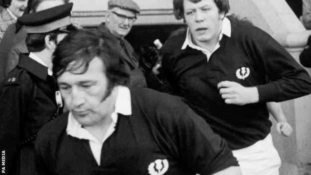 Sandy Carmichael and Gordon Brown take the field for Scotland