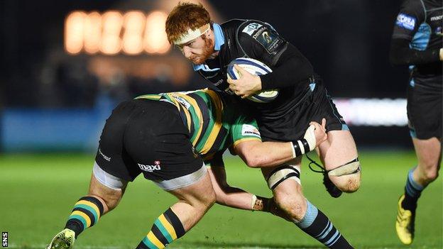 Rob Harley carries for Glasgow Warriors