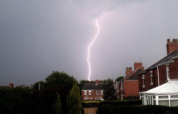 Greencroft, County Durham, at about 15:40 BST on Wednesday