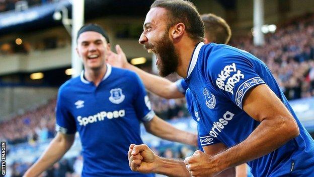 Cenk Tosun celebrates