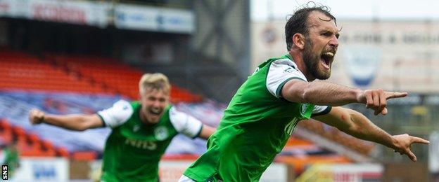 Christian Doidge celebrates