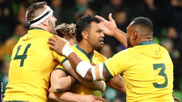 Kurtley Beale gave Australia an early lead with his second-minute try