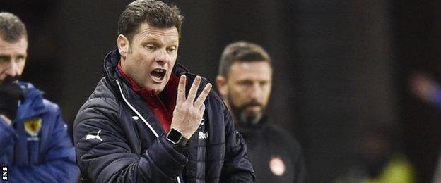 Rangers manager Graeme Murty and Aberdeen manager Derek McInnes