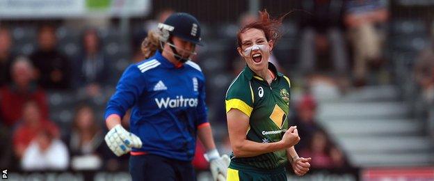 Megan Schutt celebrates the wickets of Anya Shrubsole