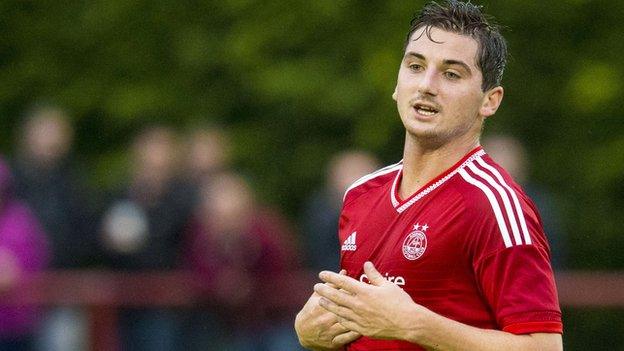 Aberdeen midfielder Kenny McLean