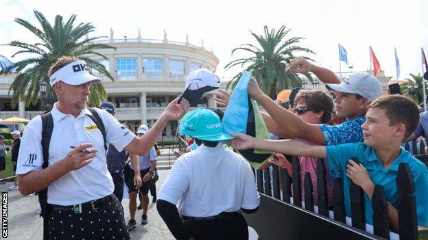 Ian Poulter signing autographs at a LIV Golf event in Miami