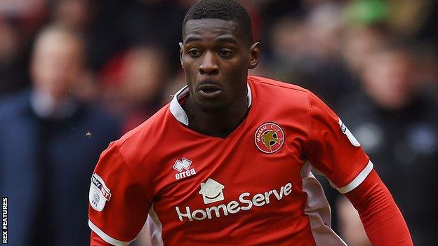 Amadou Bakayoko in action for Walsall