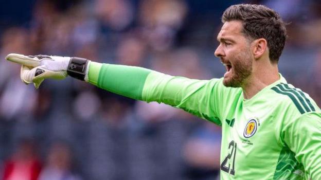 Craig Gordon