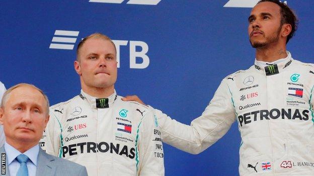 Vladimir Putin, Valtteri Bottas and Lewis Hamilton at the Russian GP