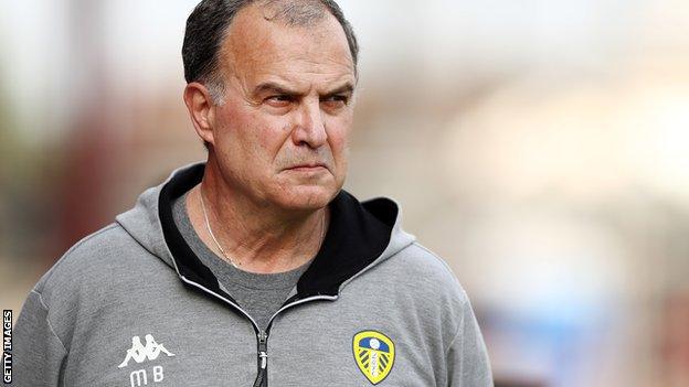 Leeds United head coach Marcelo Bielsa on the sidelines