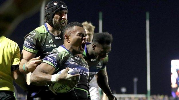 Naulia Dawai celebrates his try for Connacht