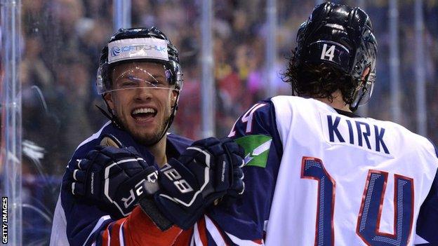 Ben Davies celebrates during the 2019 World Championship