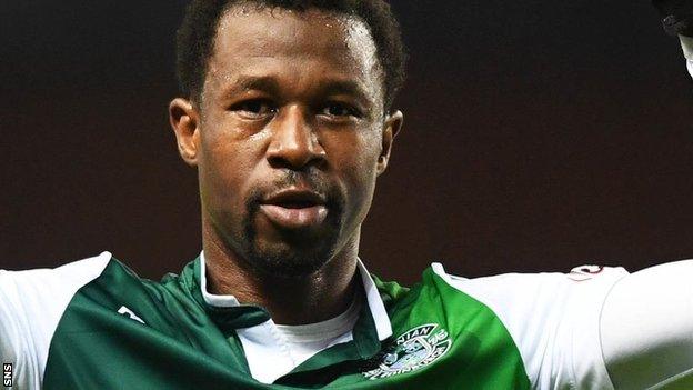 Efe Ambrose