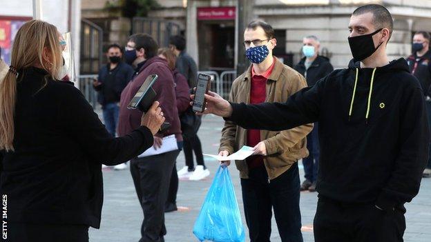 Fans at the 2021 World Championship in Sheffield have to go through a four-stage process to get in to the Crucible