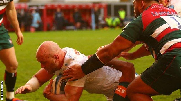 Jack Yeandle scores a try for Exeter