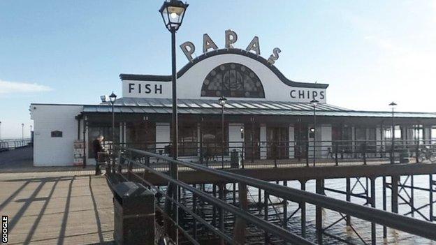 Papa's fish and chips restaurant