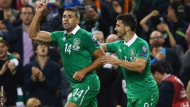 Jon Walters (left) celebrates scoring