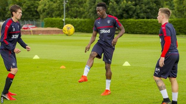 Joe Dodoo training with Rangers