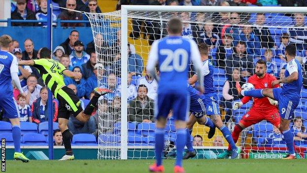 Christopher Schindler (left)