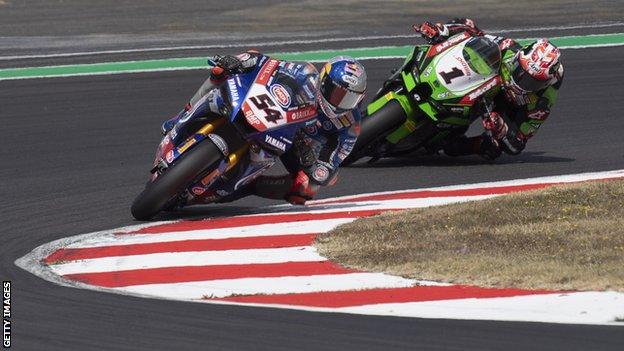 Toprak Razgatlioglu held off Jonathan Rea in Race 1 in Jerez before taking another victory in Race 2