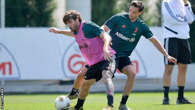 Juventus players return to group training