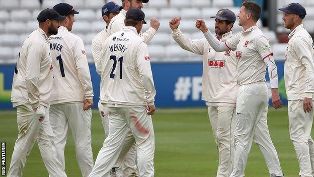 Peter Siddle had only taken six wickets for Essex once before, 6-104 against Surrey at the Oval in 2019