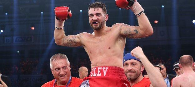 Nathan Cleverly regained the WBA light heavyweight world title with victory over Juergen Braehmer in Germany