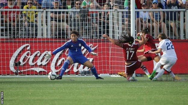 Fran Kirby scores against Mexico