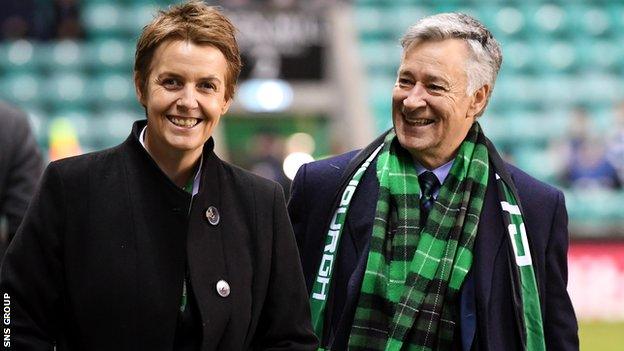 Leeann Dempster and Hibs owner Ron Gordon