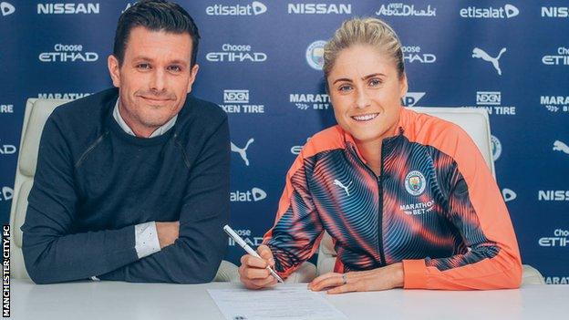 Steph Houghton (right)