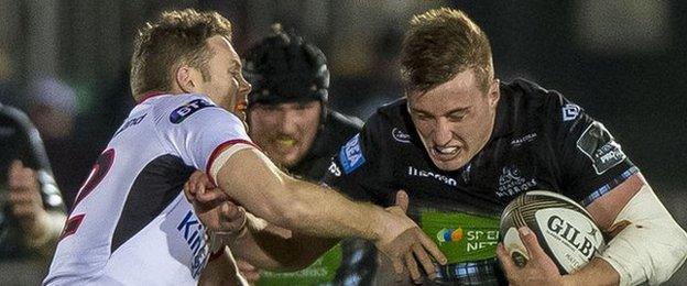 Darren Cave tackles Matt Fagerson during Glasgow's 30-7 win over Ulster on 5 April