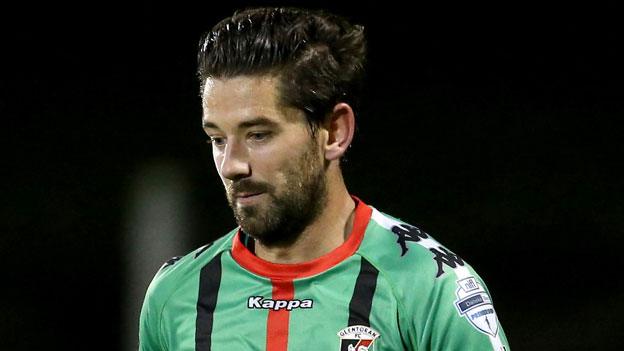 Glentoran striker Curtis Allen