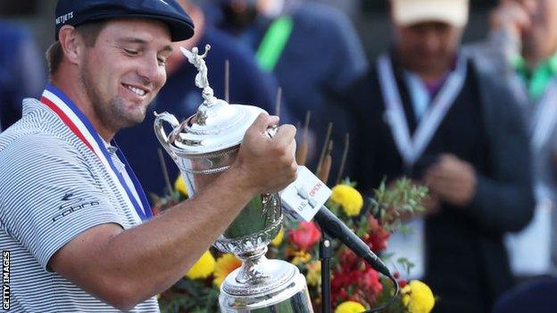 Bryson DeChambeau with US Open trophy