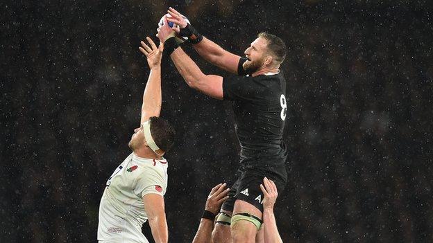 New Zealand's Kieron Read wins a line-out