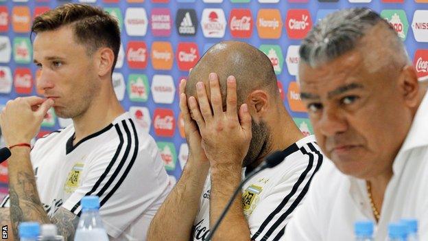 Lucas Biglia, Javier Mascherano and Claudio Tapia