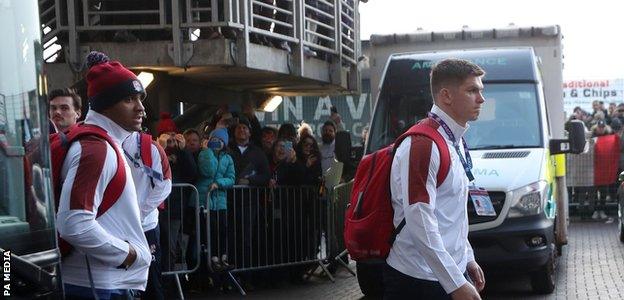 Owen Farrell arrives at Murrayfield