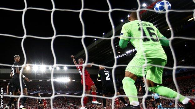 Daniel Sturridge scores against PSG