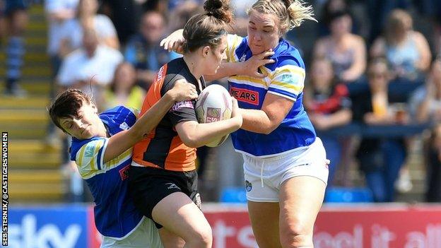 Castleford Tigers & Leeds Rhinos